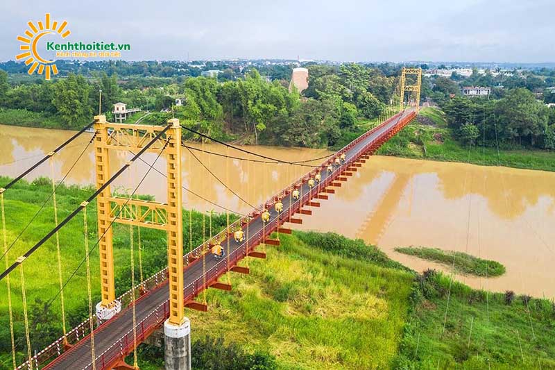 Cầu Kon Klor